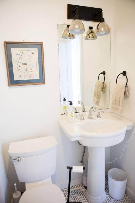 Object Hotel 1Br Shared Bath Room 2D Bisbee Exterior photo